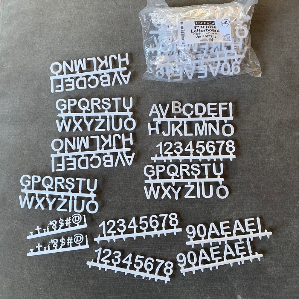 Letterboard letters